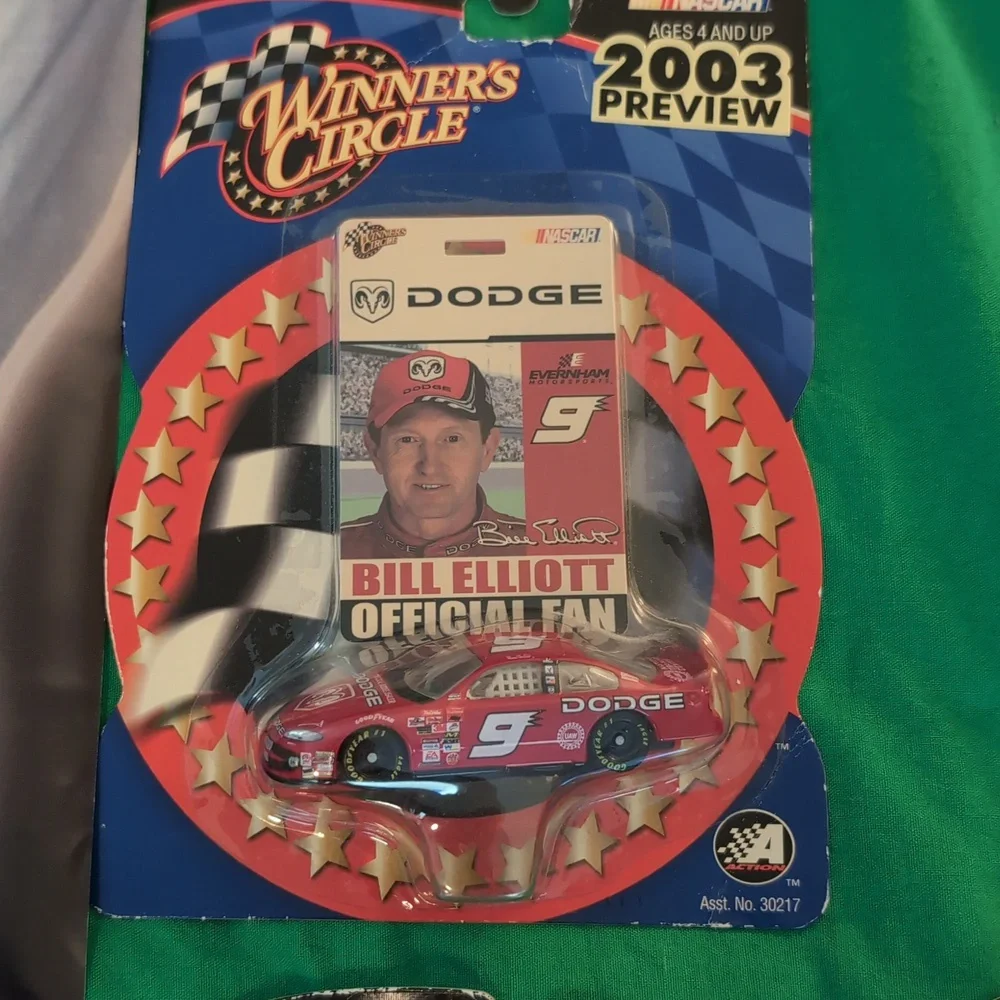 Bill Elliot Nascar Racing #9 Dodge Bundle of Collectibles - Picture 6 of 13